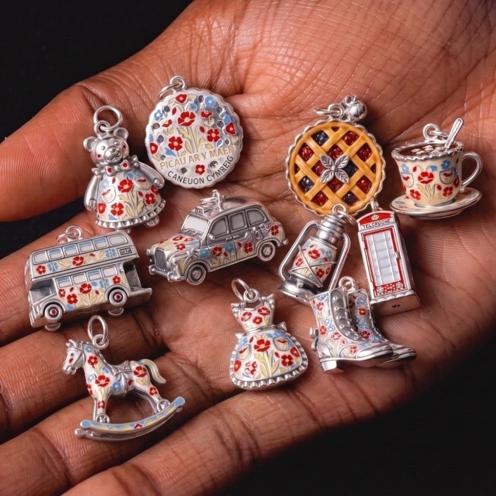 Jewelry Making London - Leuke roestvrijstalen cartoon hangers, Britse thema,