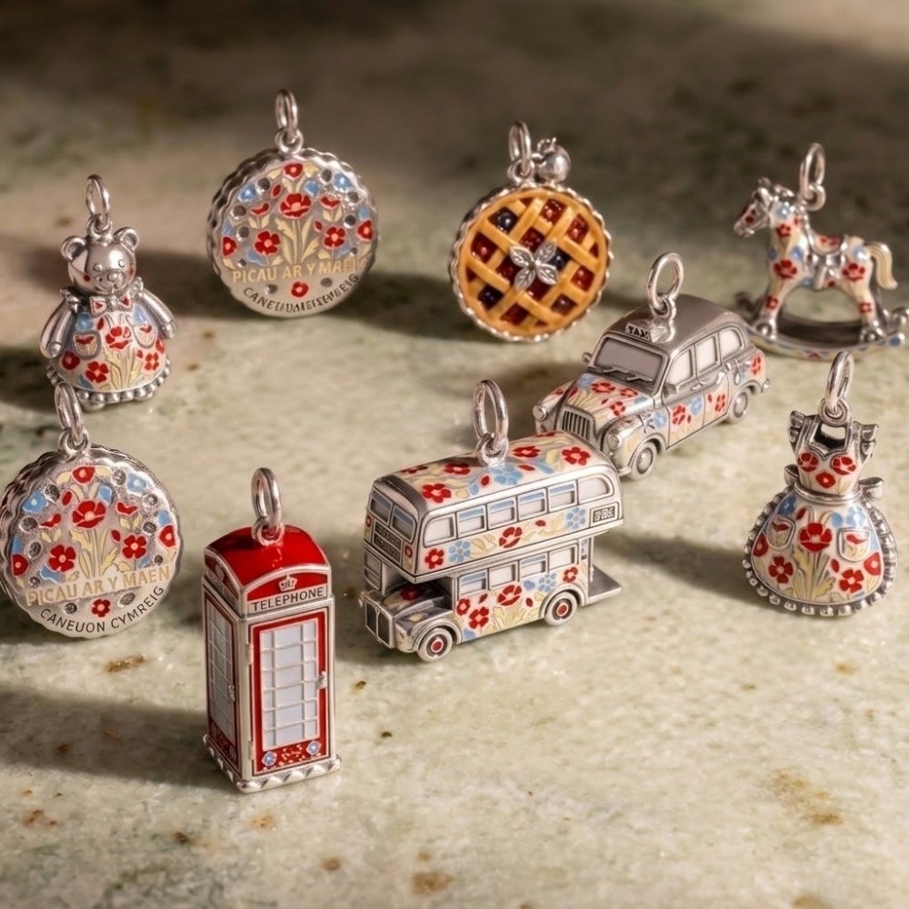 RVS cartoon hangers, Brits the - Jewelry Making London recensie en prijs